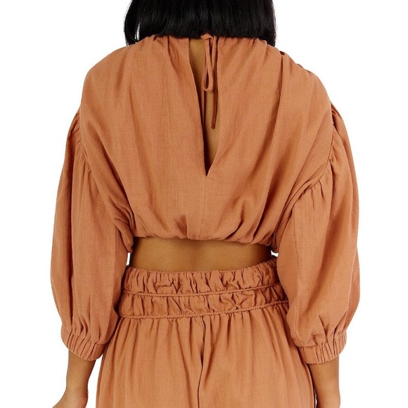 GIRL AND THE SUN EMORY QUARTER LENGTH PUFF SLEEVE CROP TOP - Picture 3 of 13